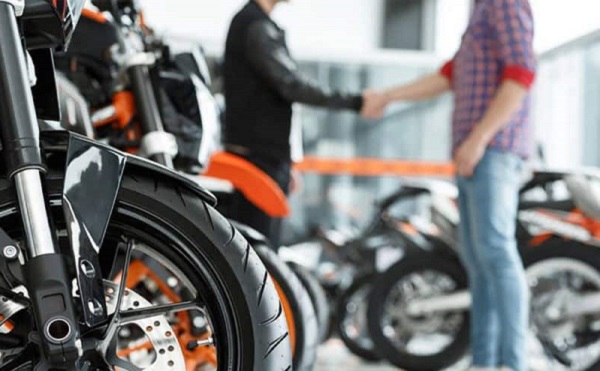 Como evitar golpe ao comprar uma moto usada? 