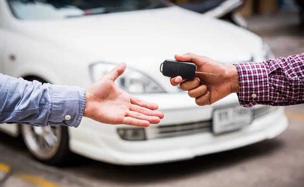 O que é a dupla transferência de veículo e como funciona?